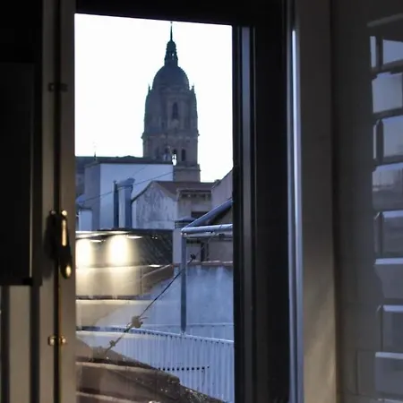 Ii Precioso Con Vistas A La Catedral Lejlighed